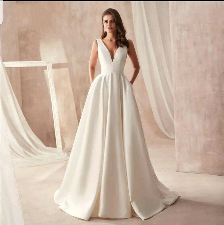 wedding dresses for older women