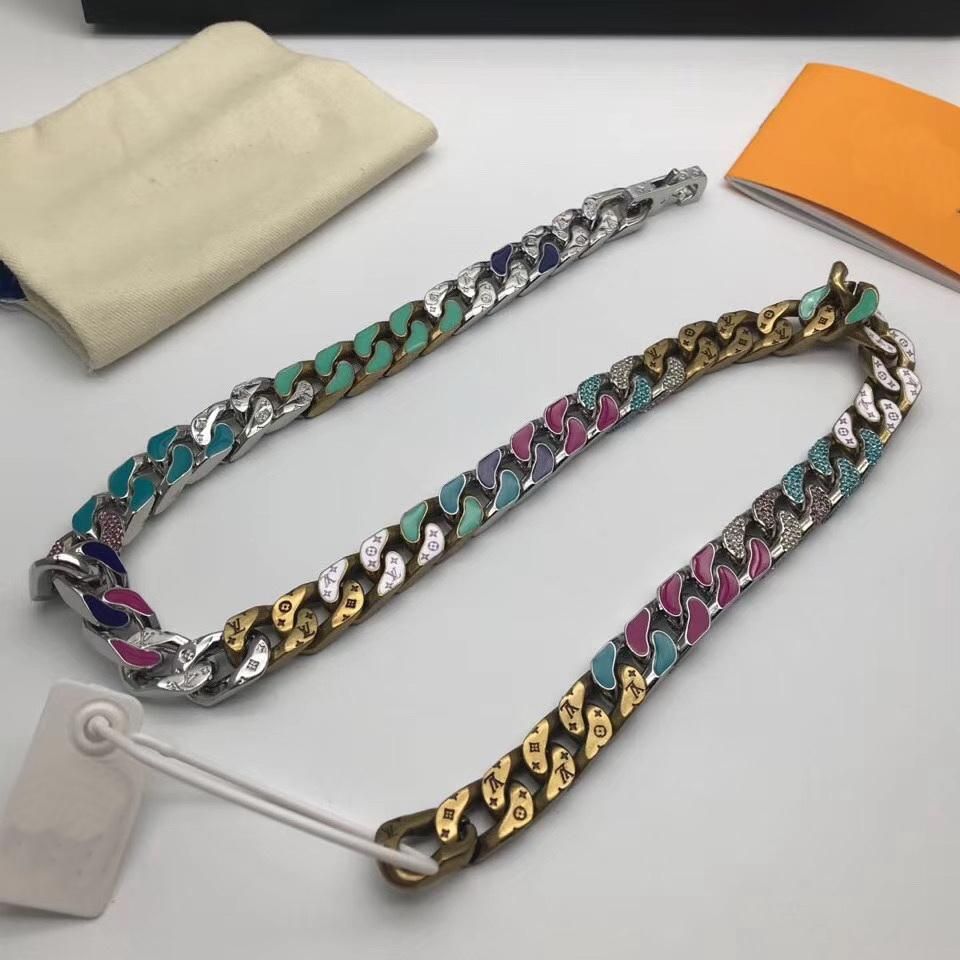 Seramik Harfleriyle Kelimeler