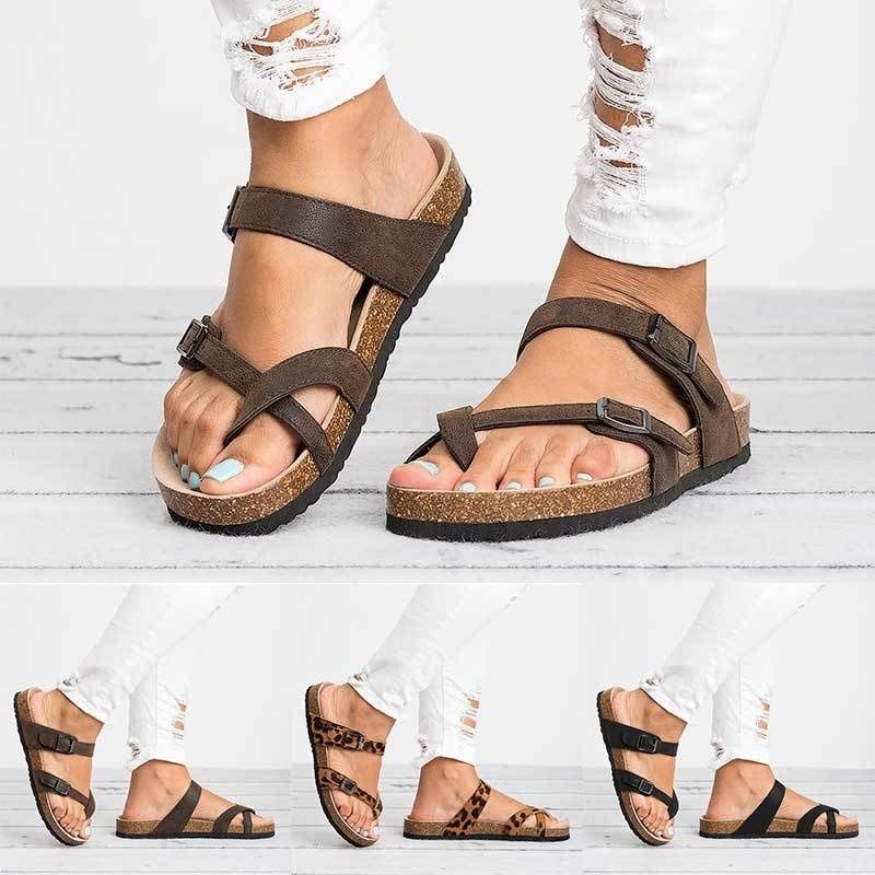 platform sandals trendy