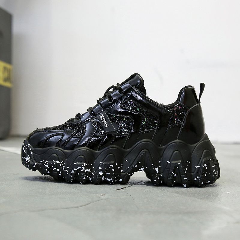 thick soled walking shoes