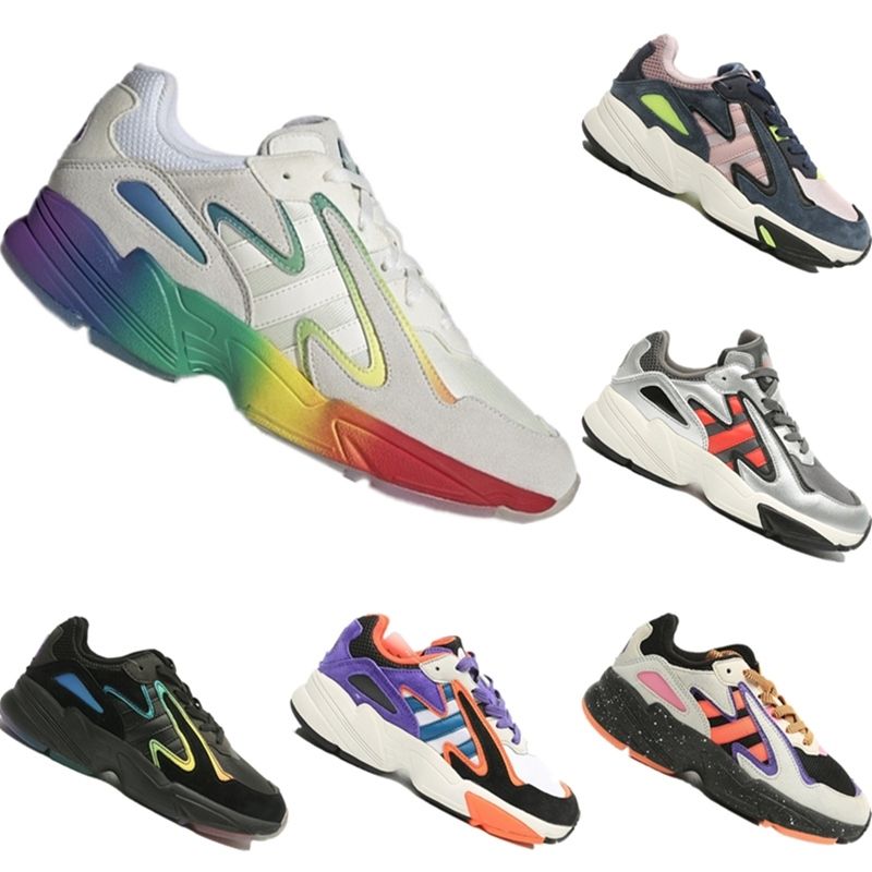 foto di yung scarpe