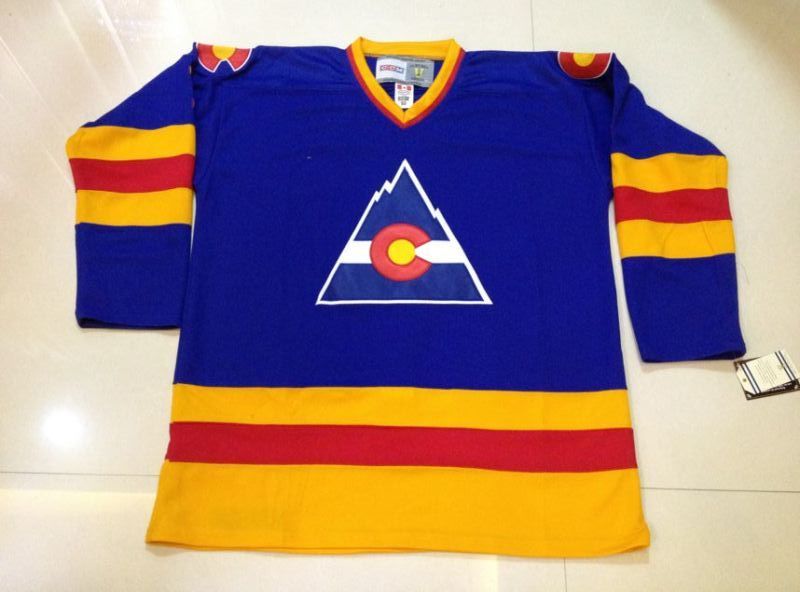 colorado avalanche old jersey