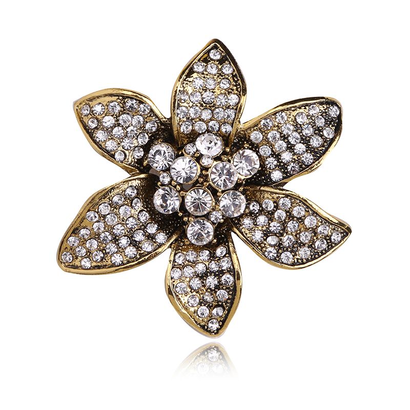 brooches fashion accessories