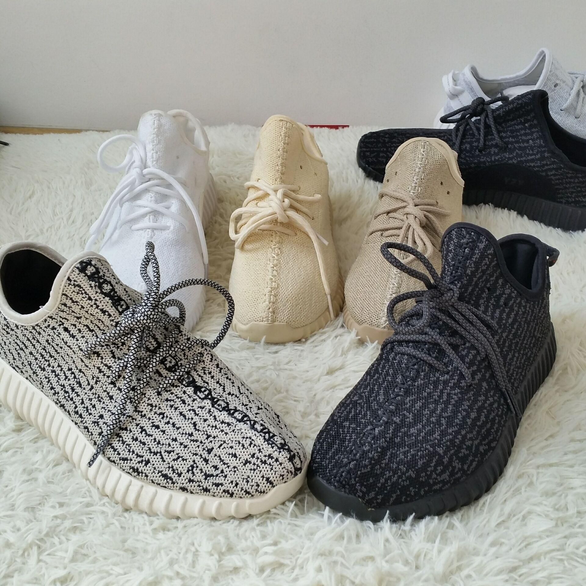 Kanye West s too small Yeezy slides send Twitter into a.