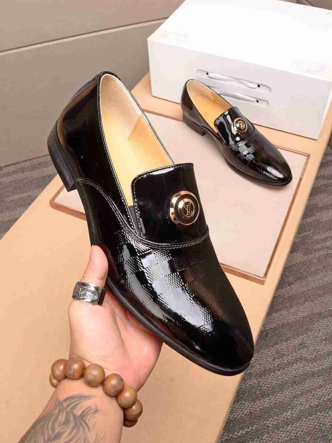 flat business casual shoes