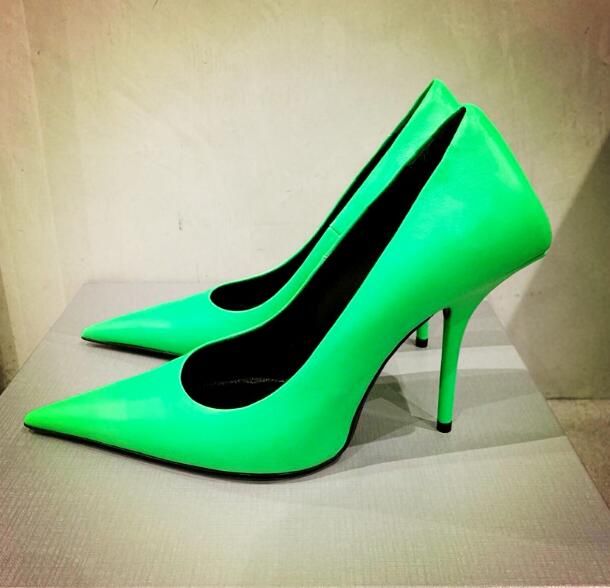 green 10 cm heel