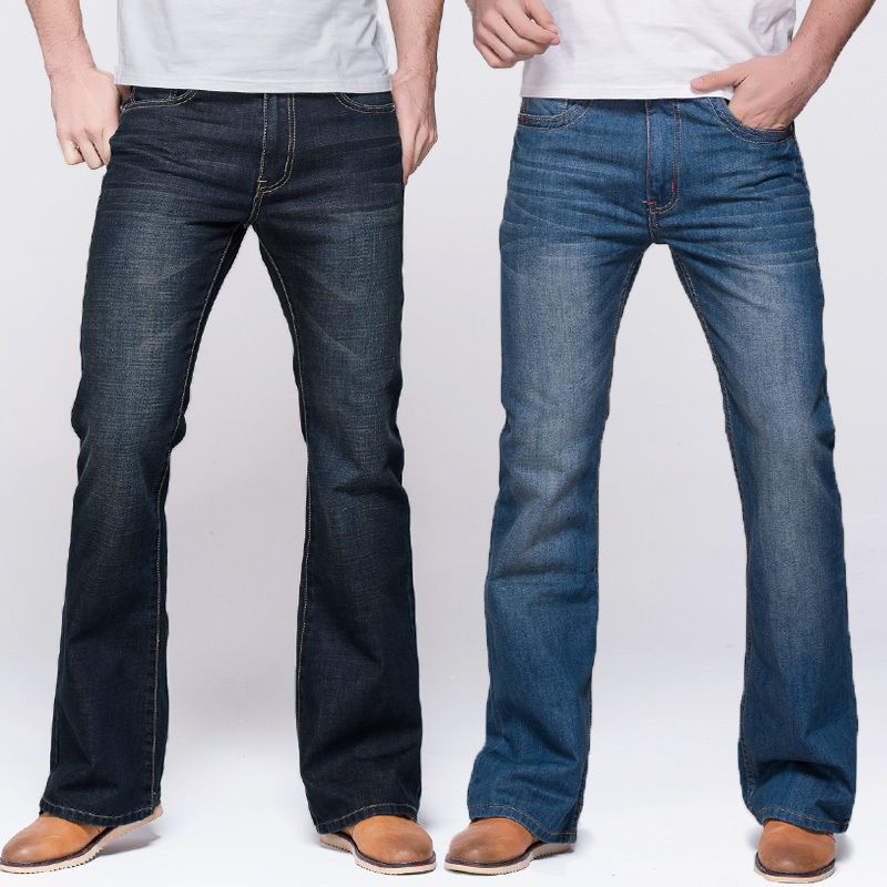 calça flare jeans com bota