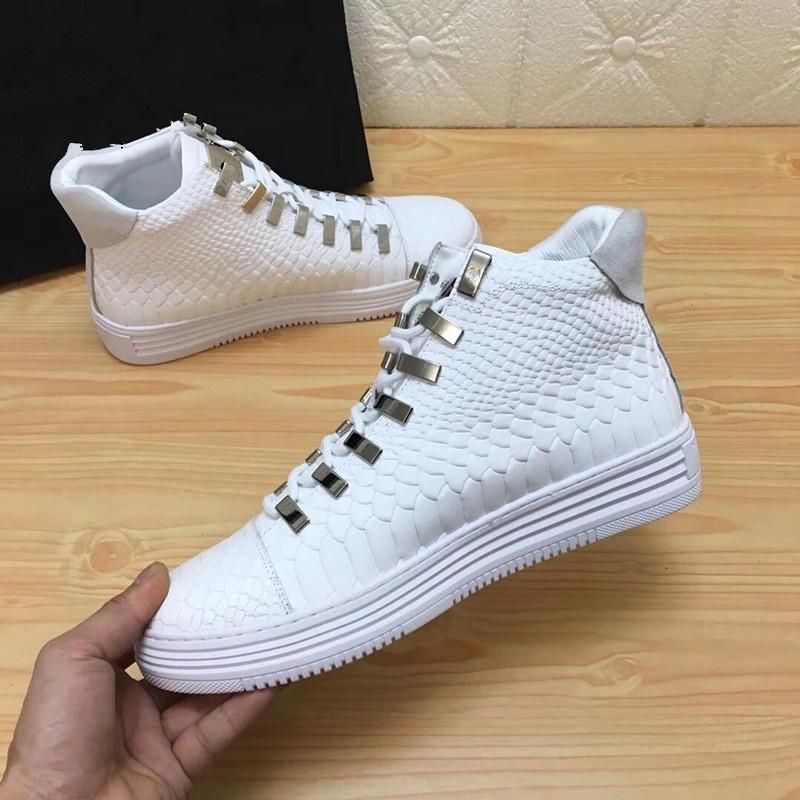 TOP QUALITY MEN SHOES HIGH QUALITY LEATHER PP MATERIAL OF SOLE SHOES