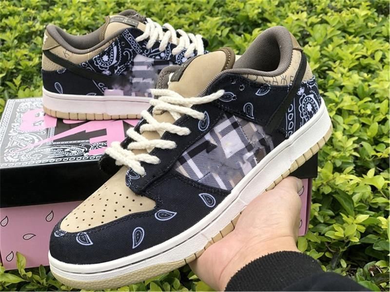 Travis Scott x Nike SB Dunk Low - Le Site de la Sneaker