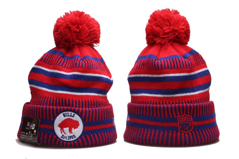 cp company winter hat