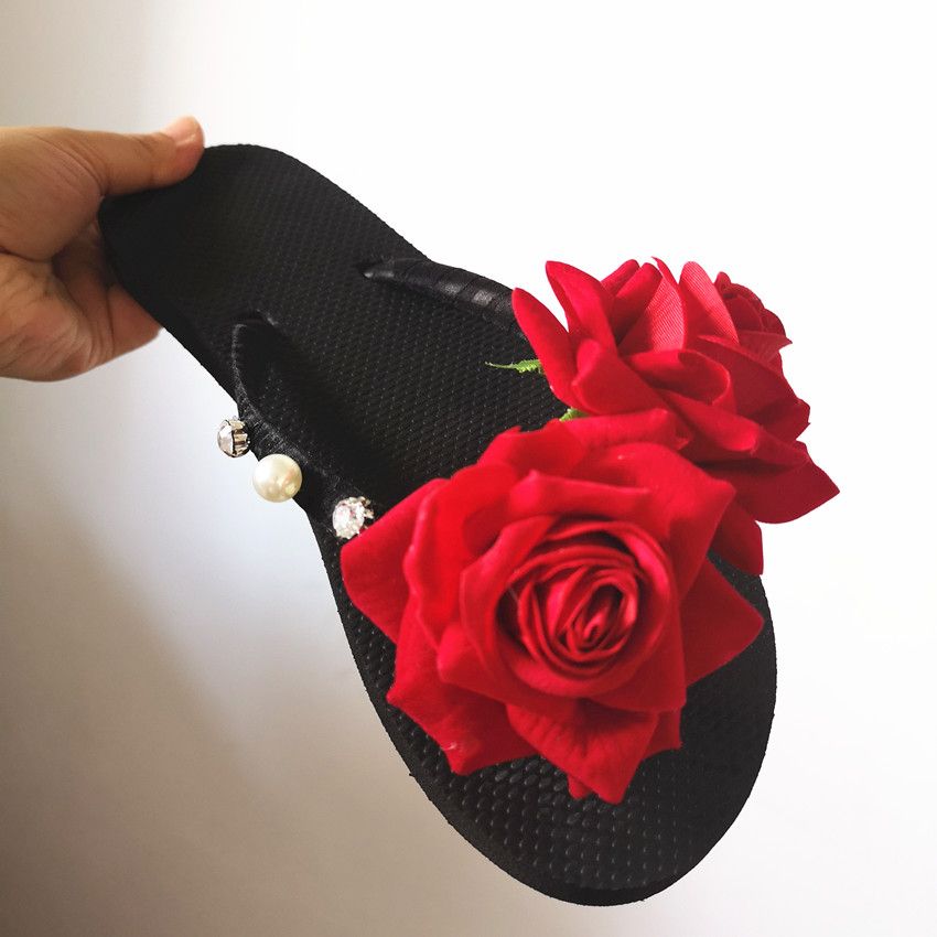 flip flops with big flowers on top