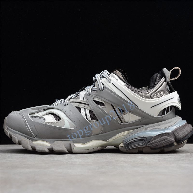 discount track shoes