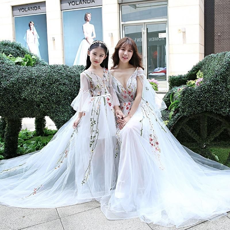 bride and daughter matching wedding dresses