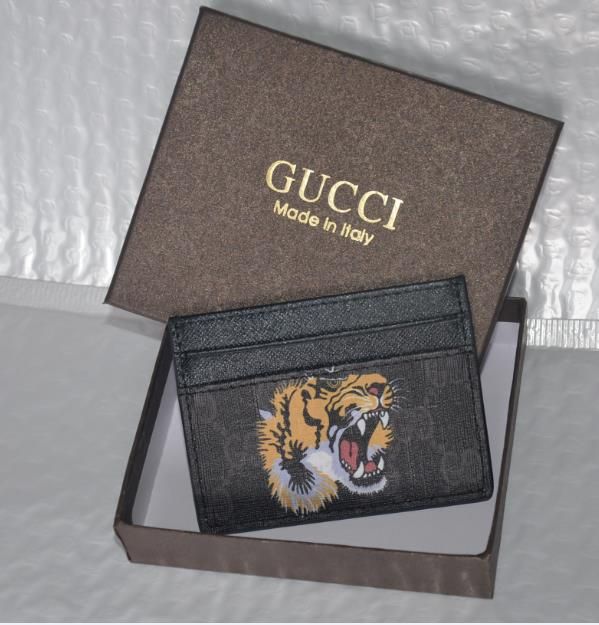 gucci lion card holder