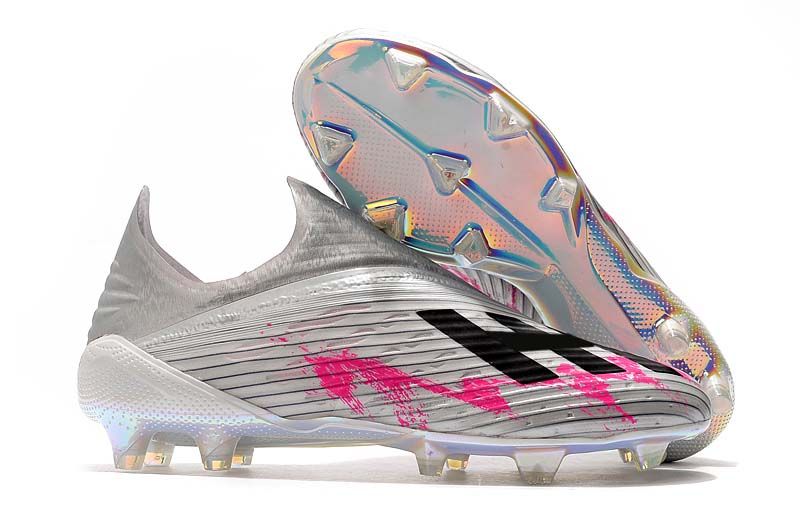 best laceless soccer cleats