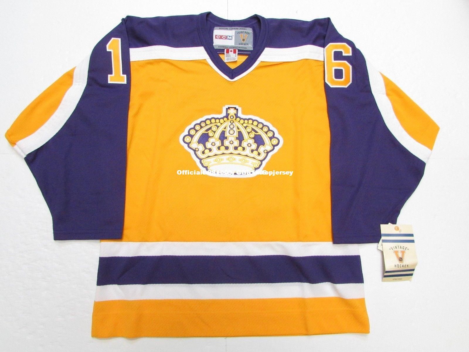 kings gold jersey