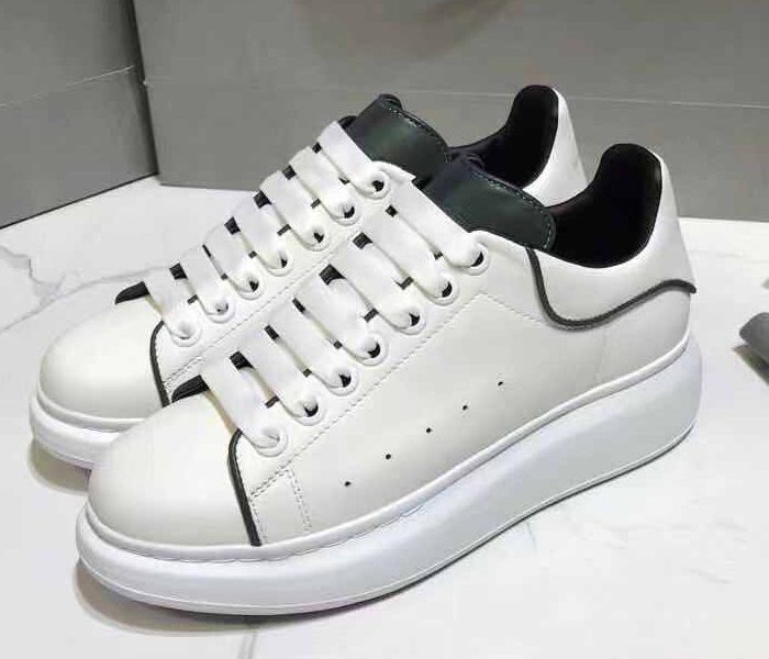 Acquista Uomo Donna Scarpe Da Ginnastica Basse In Pelle Di Mucca Di Seta Scarpe Da Ginnastica Di Moda Amante Scarpe Bianche Di Cristallo Scarpa Sportiva Di Altezza Casual Aumentata, 35 45 A