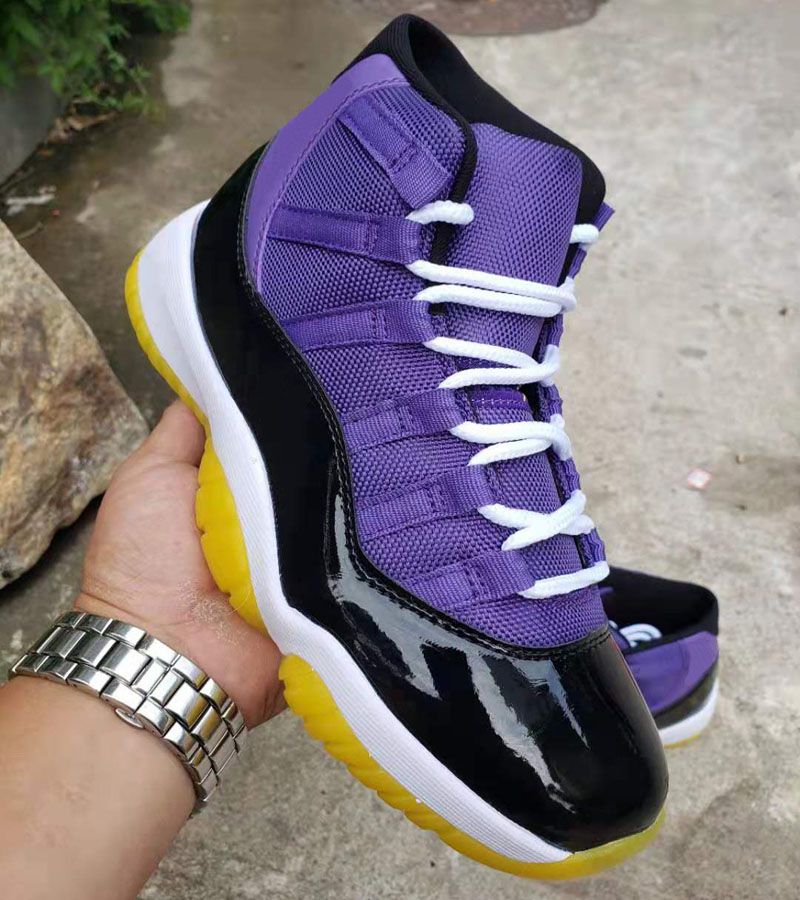 laker 11s 2020