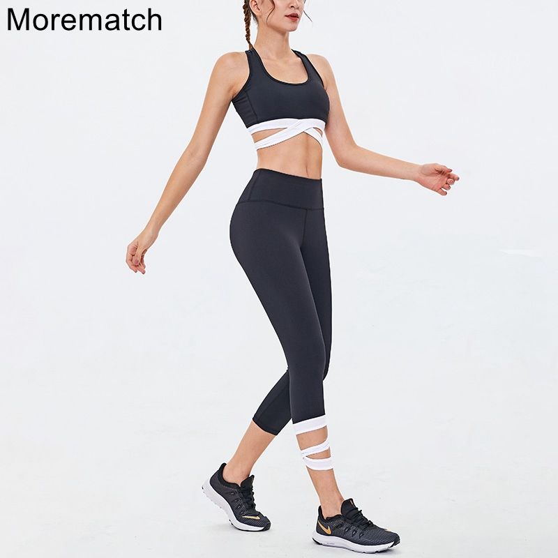 black sports bra and leggings