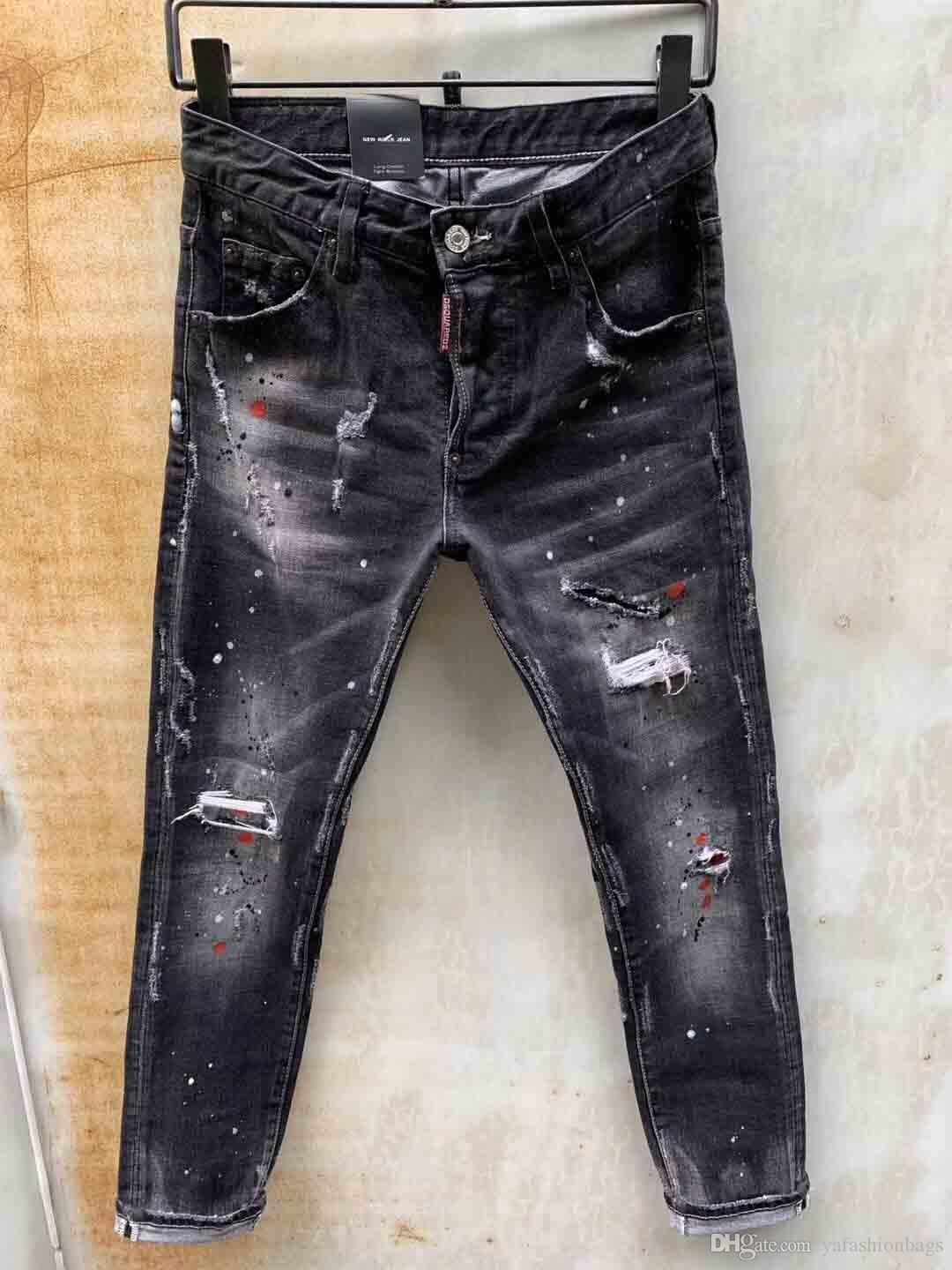 Compra Agujeros Icono Clásico D2 Moda Hombre Jeans Hip Hop Diseñador Del  Mens Casual Rasgados Pantalones Vaqueros Desgastados Flaco Pantalón De  Mezclilla Pantalones Vaqueros Del Hombre Del Motorista Barato | Entrega  Rápida