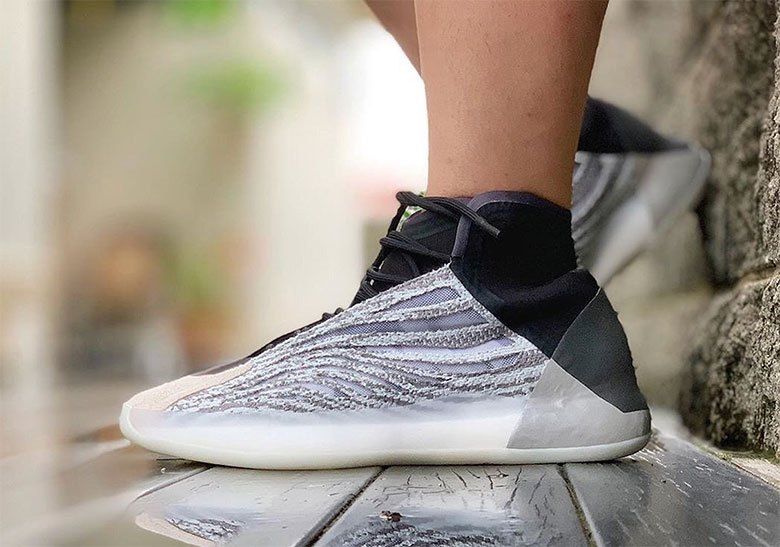 kanye west new tennis shoes