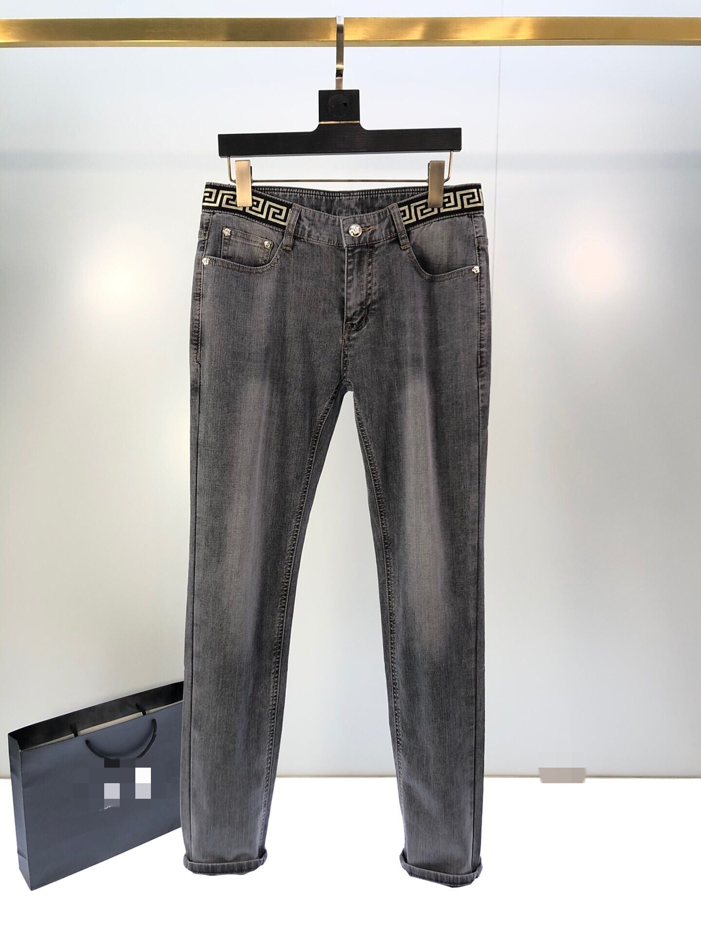 Compre Fashion Mens Jeans Slim Fit Luxury Jeans Pour Hommes Hot Sale Designer Jeans Long Calça Golden Pattern Streetwear Designer Pants De Classicalforever, $522,18 | Pt.Dhgate.Com