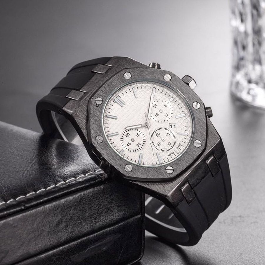 sports watch rubber strap