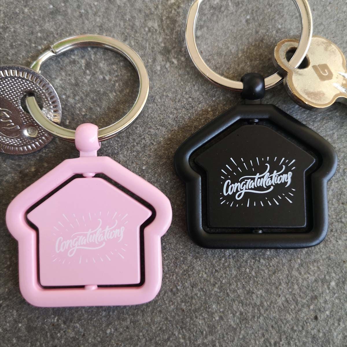 personalized keychain party favors