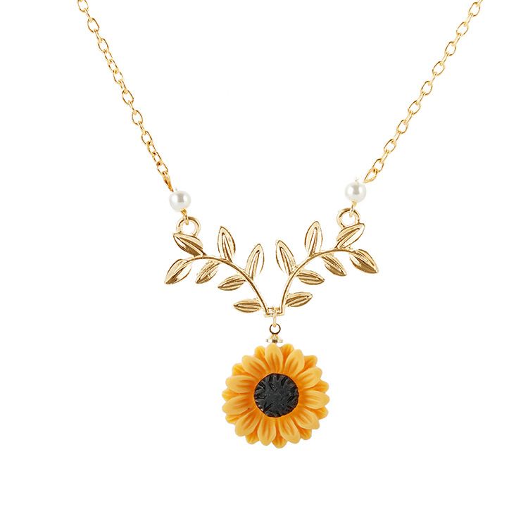Creative Pearl Necklace Temperament Sunflower Pendant Mother's Day Gift Jewelry 