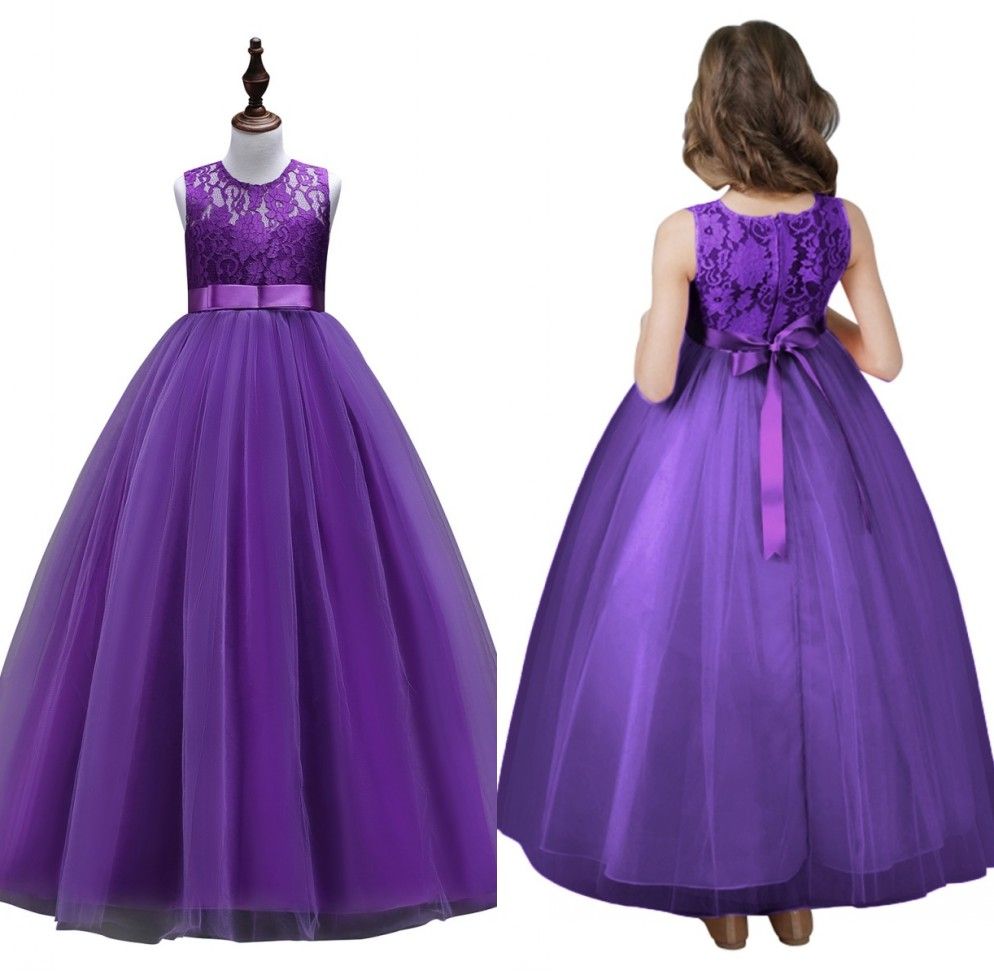 princess with purple dress