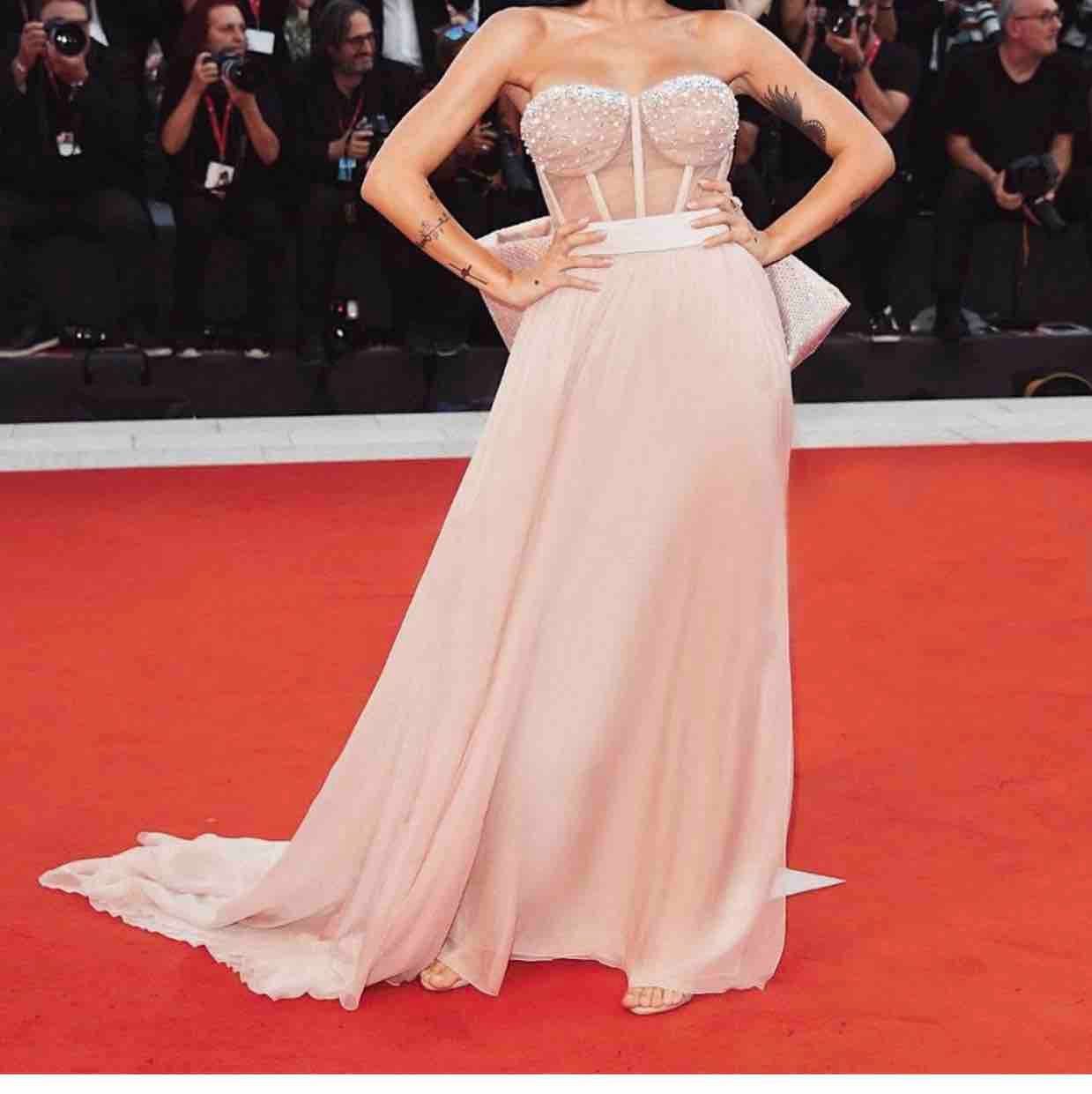 celebrity party wear dresses