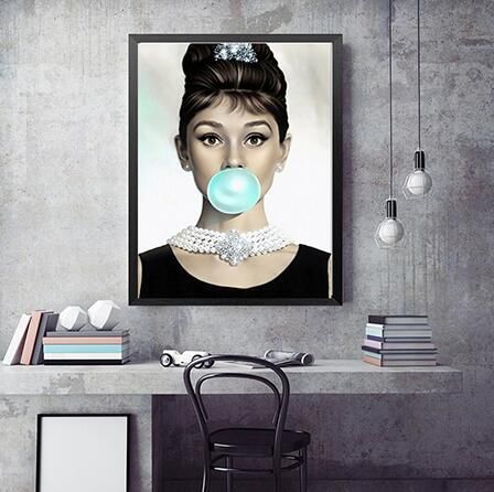 Get Marilyn monroe audrey hepburn sprueche Desktop Wallpaper