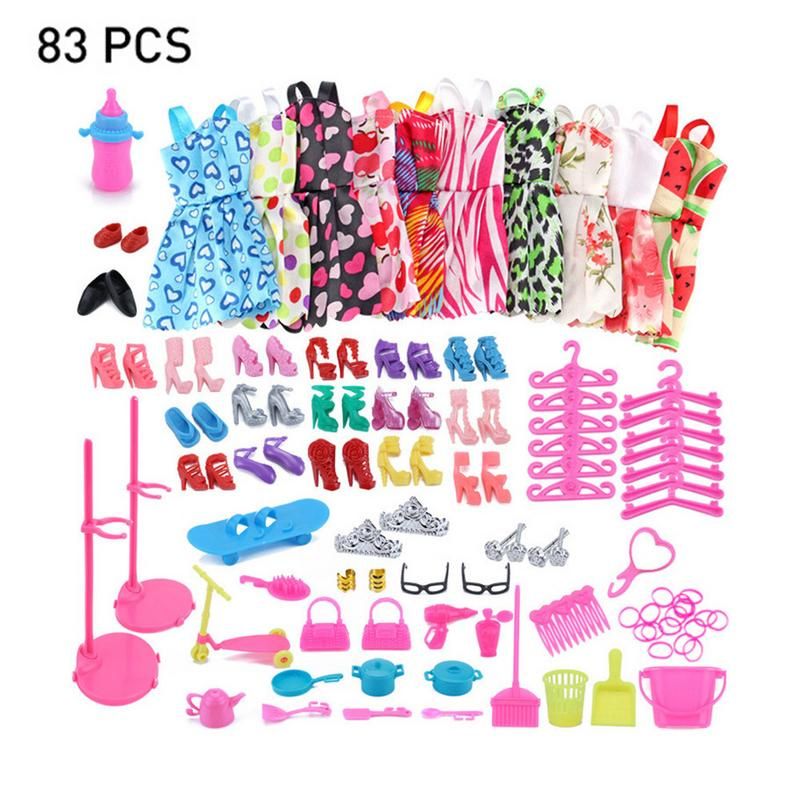 18 dolls and accessories