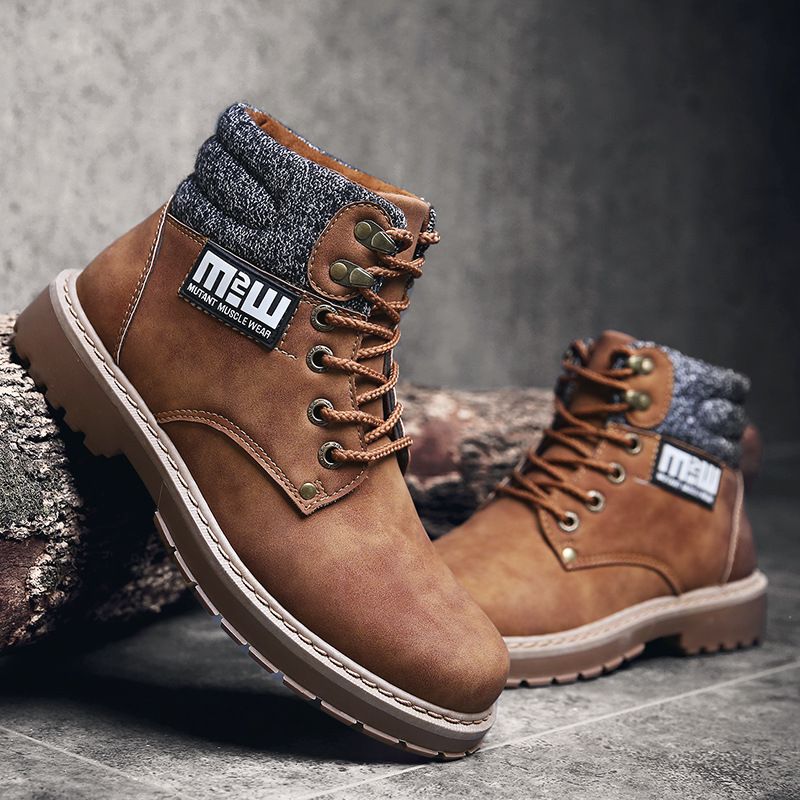 high top hiking shoes