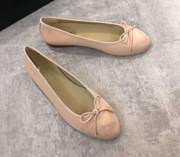 womens black ballerina flats