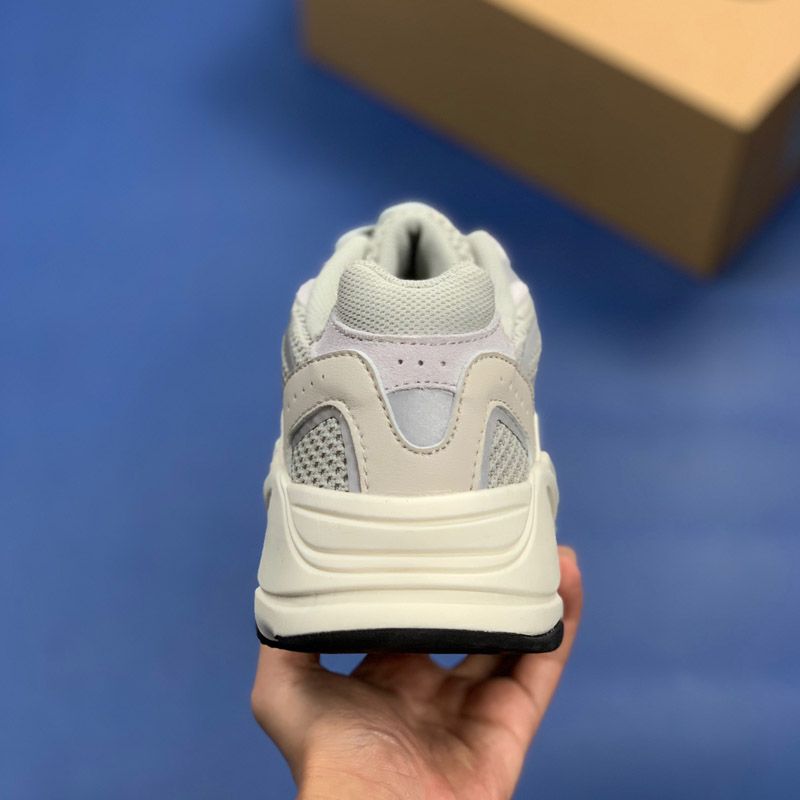 Yeezy Boost 350 V2 Static Sneaker Fab