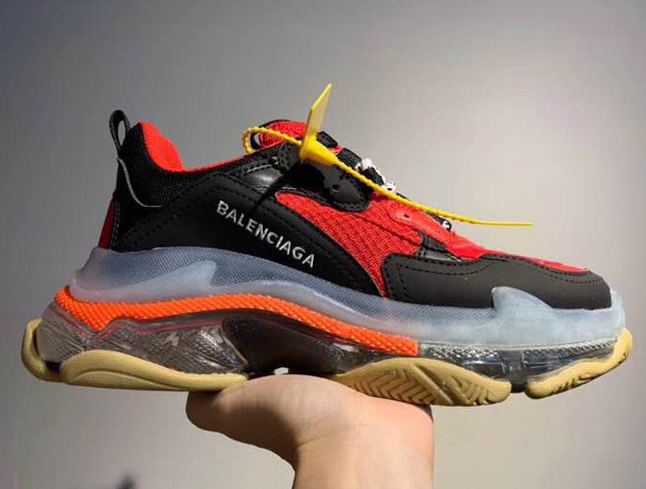 dhgate balenciaga triple s
