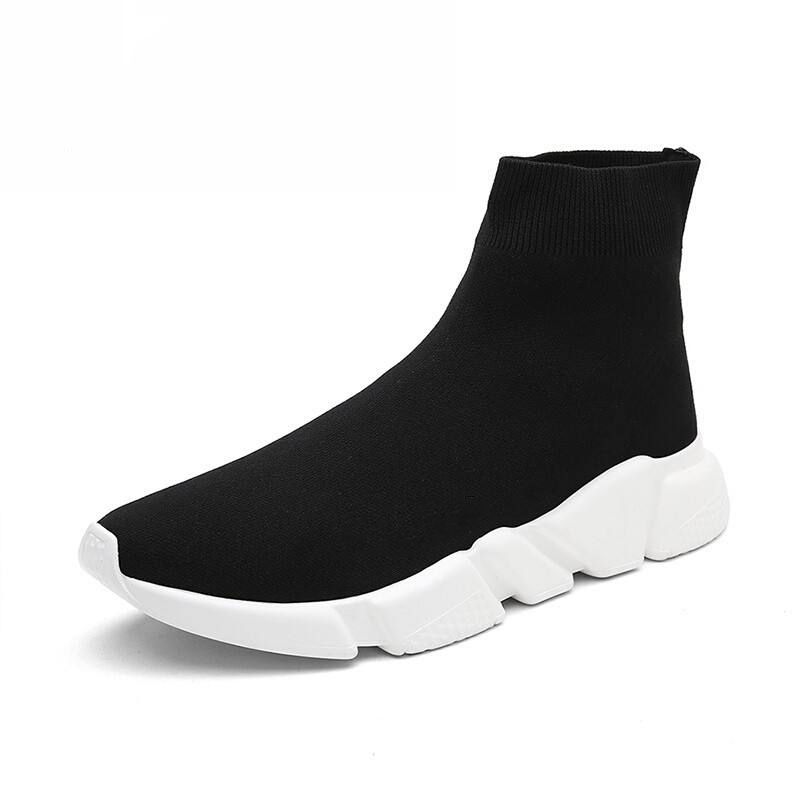 sapato preto e branco