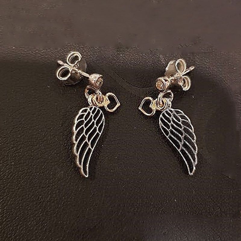 pandora wings earrings