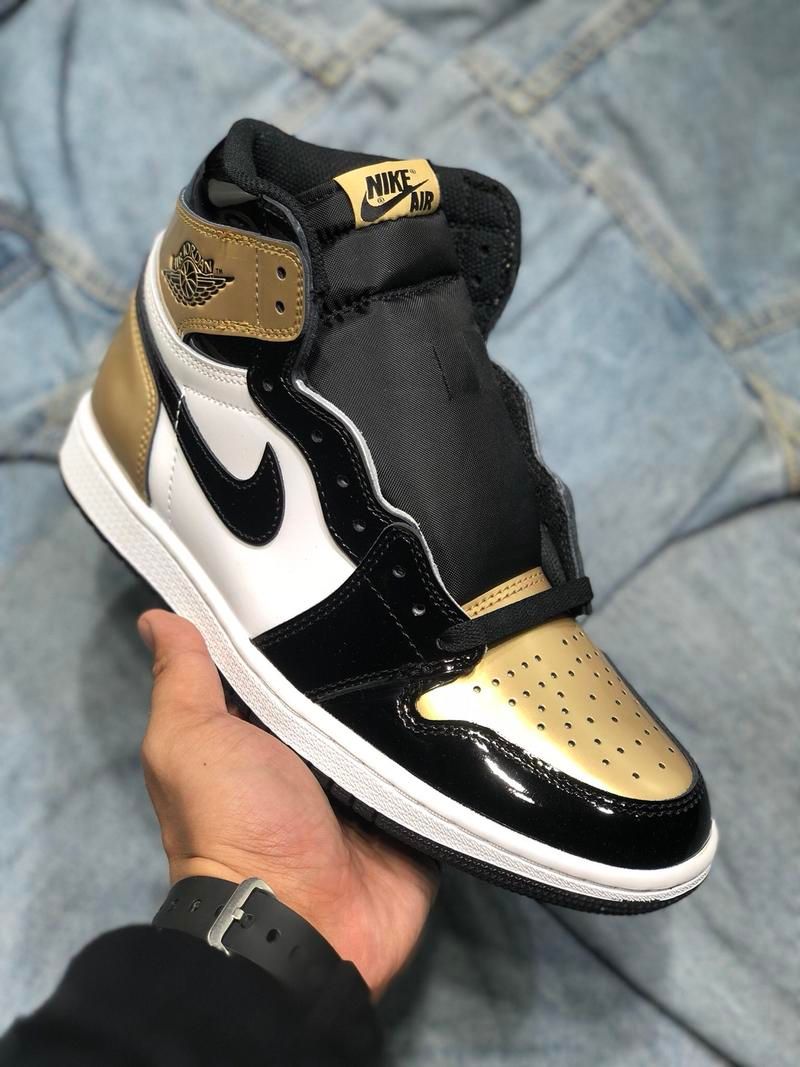 j1 gold toe