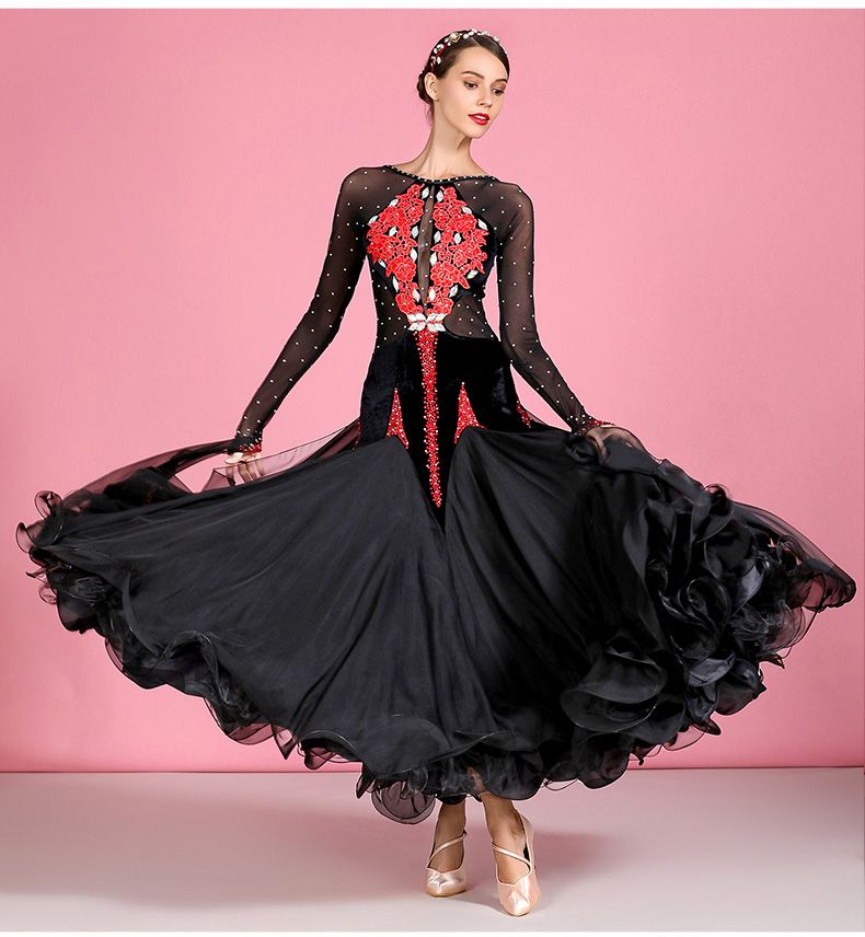 swing-dance-costumes
