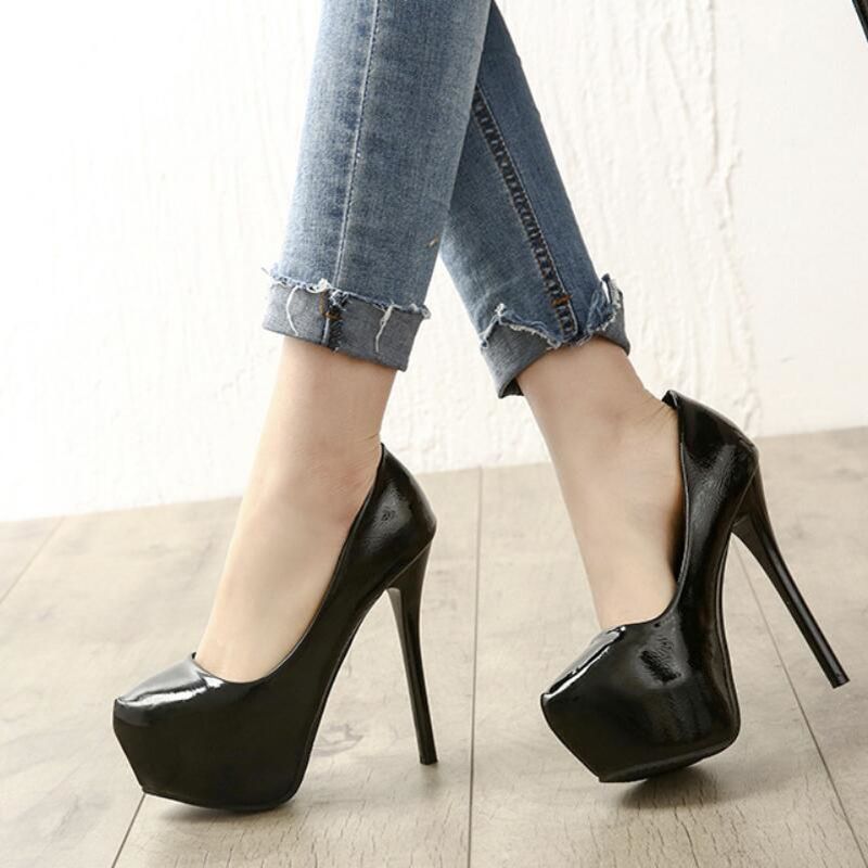 14 cm high heels