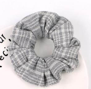 #1 woolen scrunchie hairband