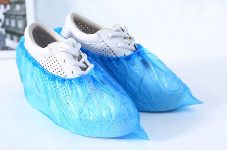 plastic protective shoe covers
