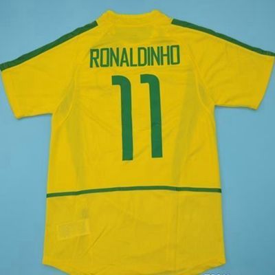 2002 Ev Ronaldinho 11