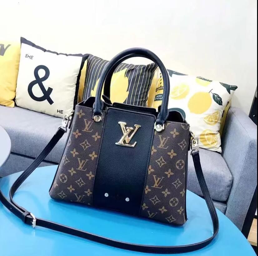 popular womens purses