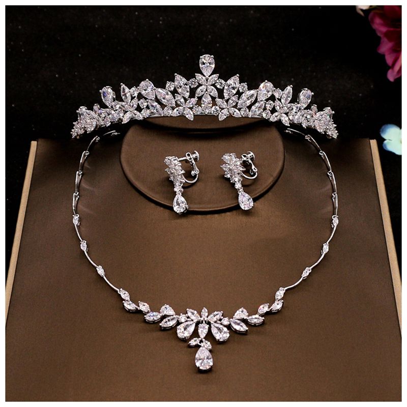 wedding accessory store