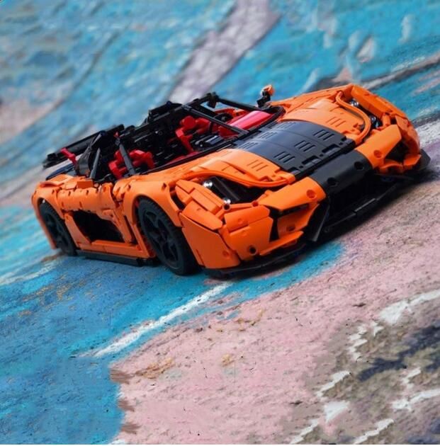 koenigsegg regera toy car