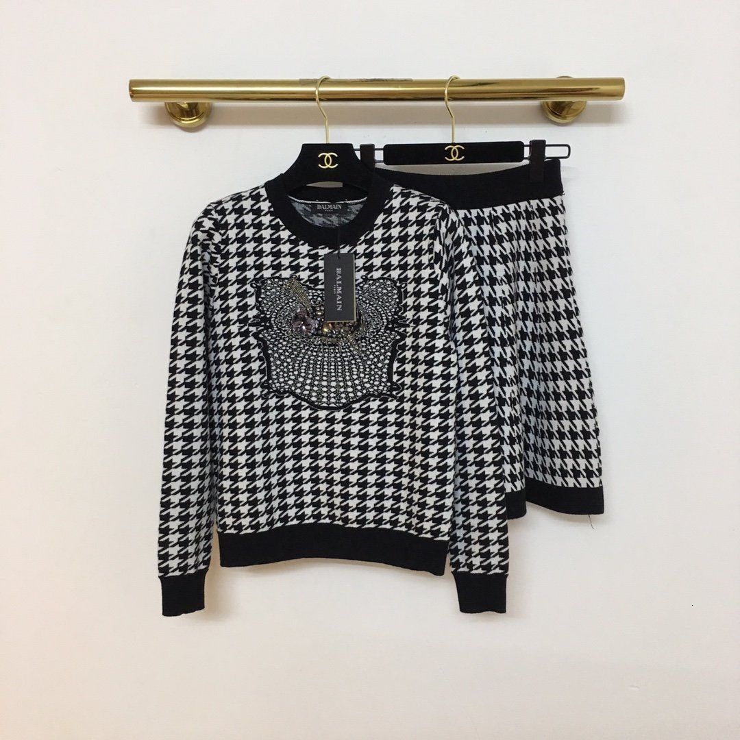 Compra 2020 Mujeres De La Alta Final Suéter Manga Larga De La Camiseta +  Falda De Talle Alto Traje Negro Rojo Barato | Entrega Rápida Y Calidad |  Es.Dhgate