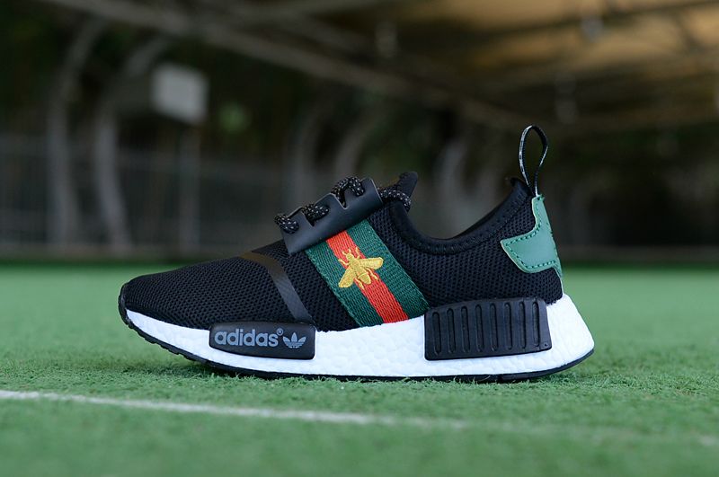 adidas nmd r1 enfant rose